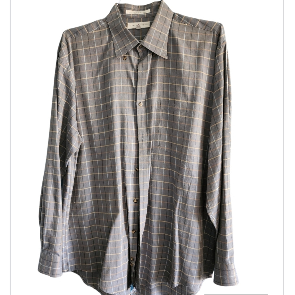 Preowned Joseph Abboud Mens Shirt.